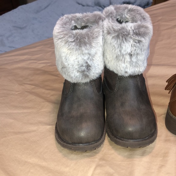 Toddler Boots Size 9 - Picture 6 of 9